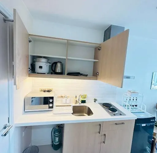 Cozy Penthouse I Wi-fi I Netflix L Pool *