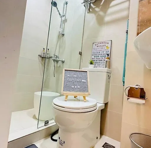Cozy Penthouse I Wi-fi I Netflix L Pool * Manila