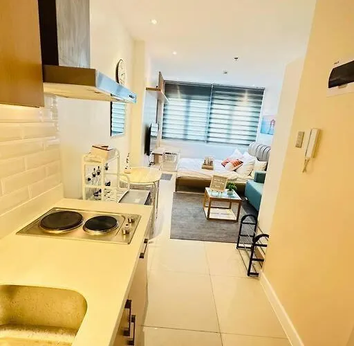 Cozy Penthouse I Wi-fi I Netflix L Pool *